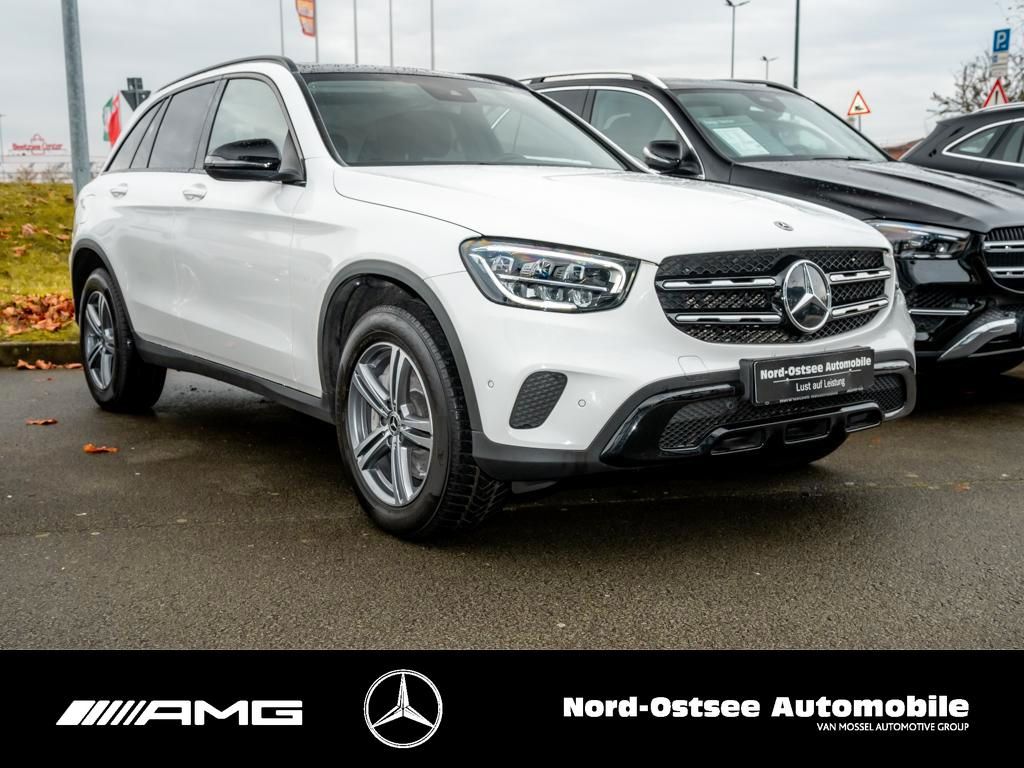 Mercedes-Benz GLC 300 2022