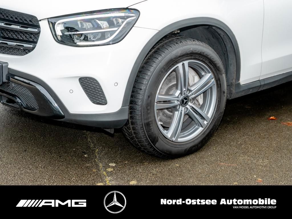 Mercedes-Benz GLC 300 2022