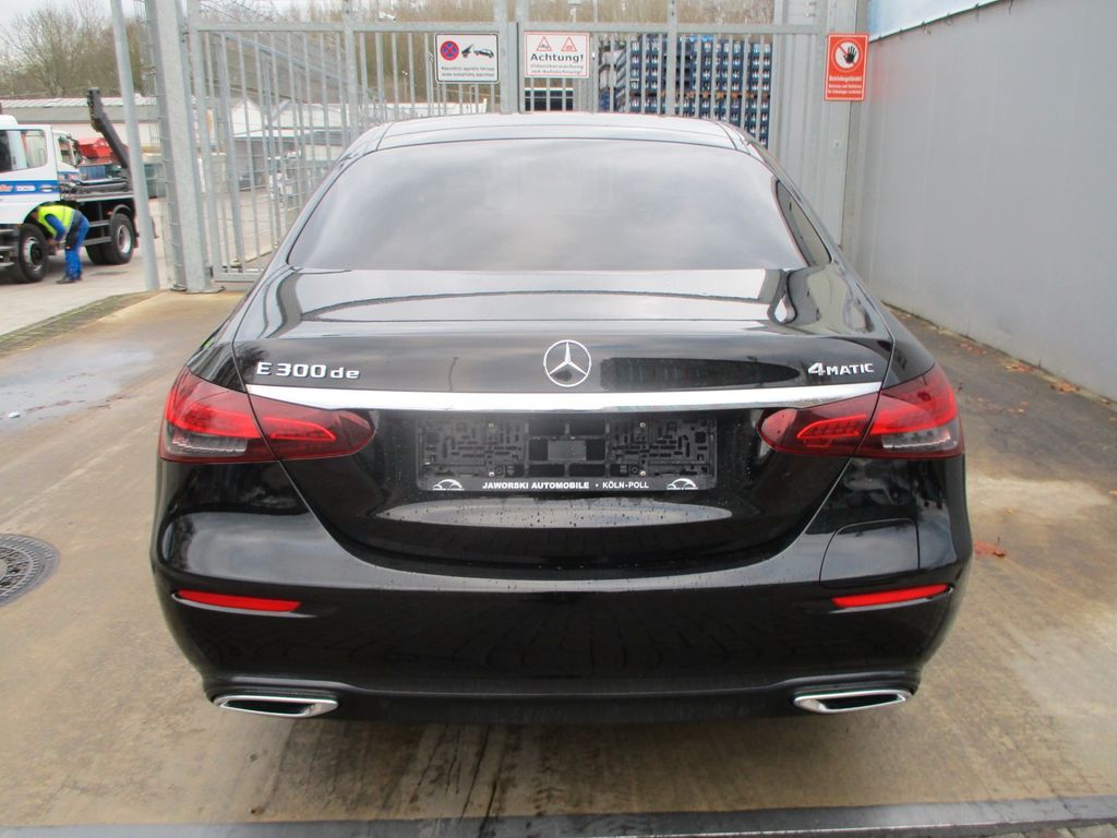 Mercedes-Benz E 300 2023