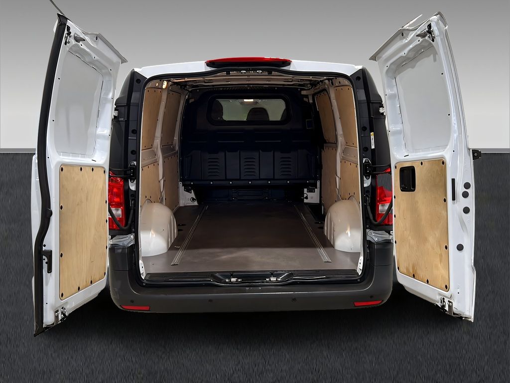 Mercedes-Benz Vito 2024