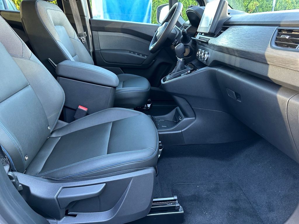 Nissan Townstar 2025