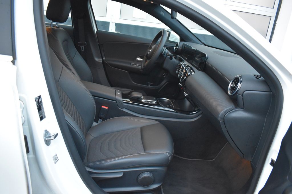 Mercedes-Benz A 250 2021