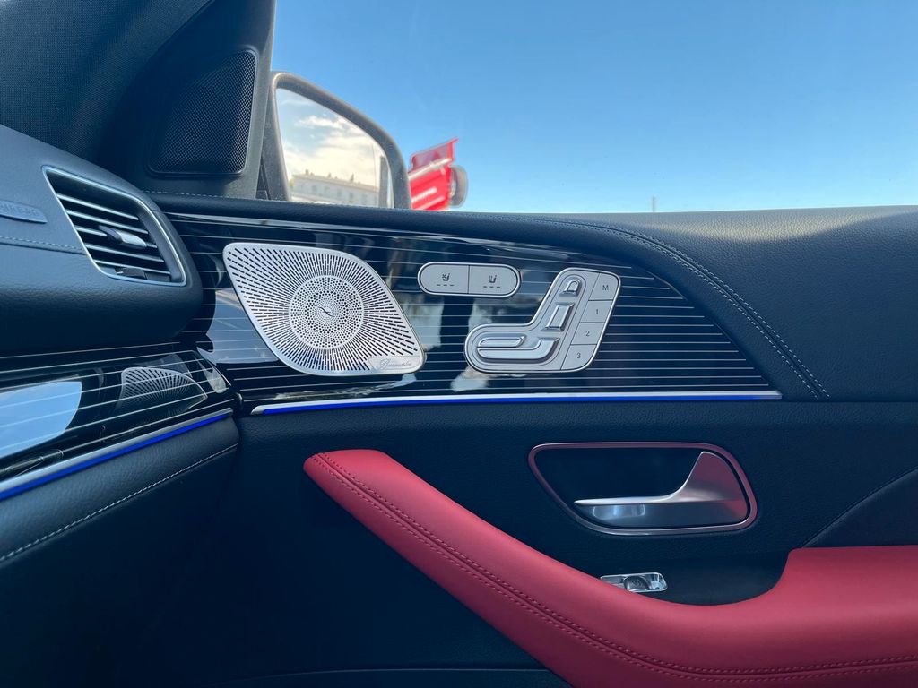 Mercedes-Benz GLE 300