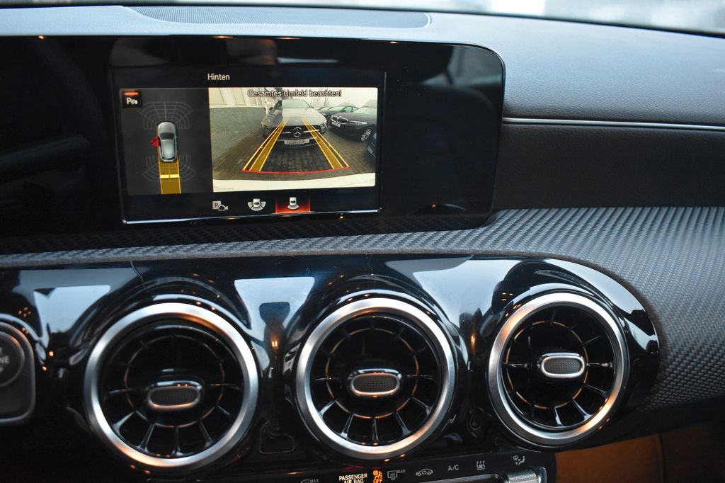 Mercedes-Benz A 250 2021