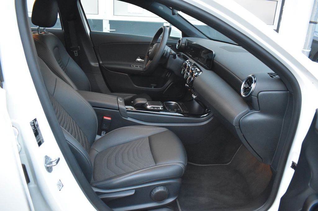 Mercedes-Benz A 250 2021