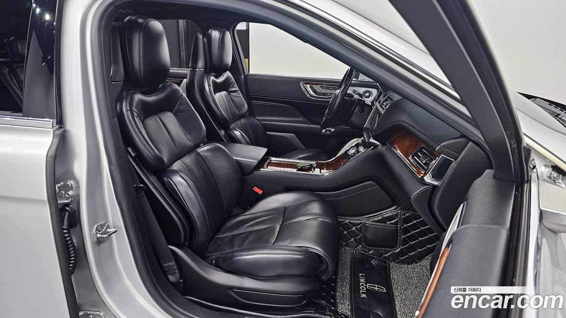 Lincoln Continental 2017