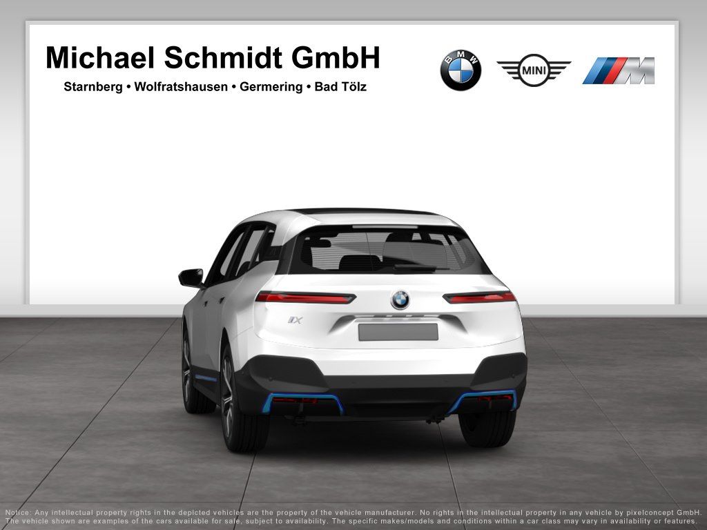 BMW iX 2023