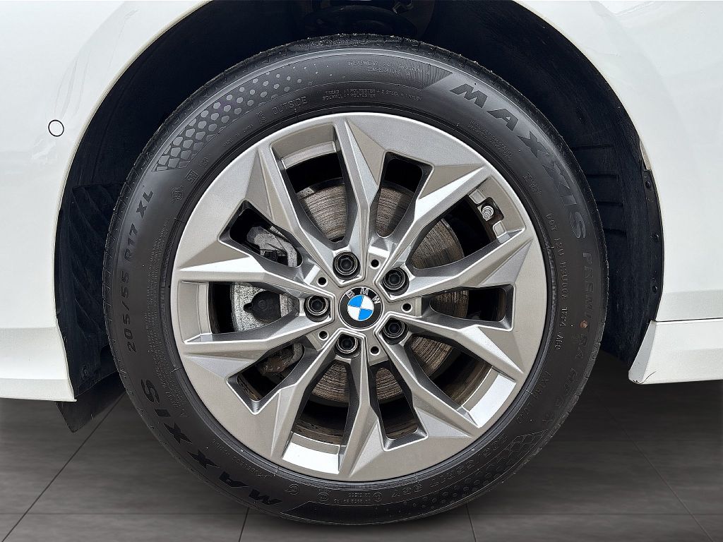BMW 120 2024