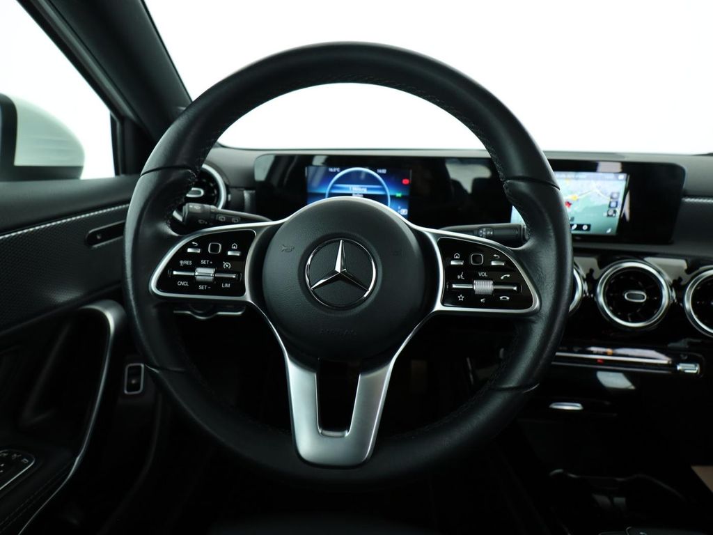 Mercedes-Benz A 250 2021