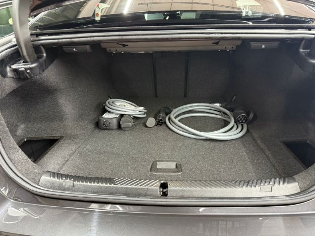BMW i5 2024