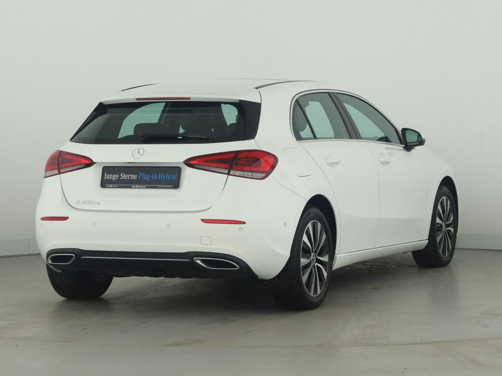 Mercedes-Benz A 250 2021