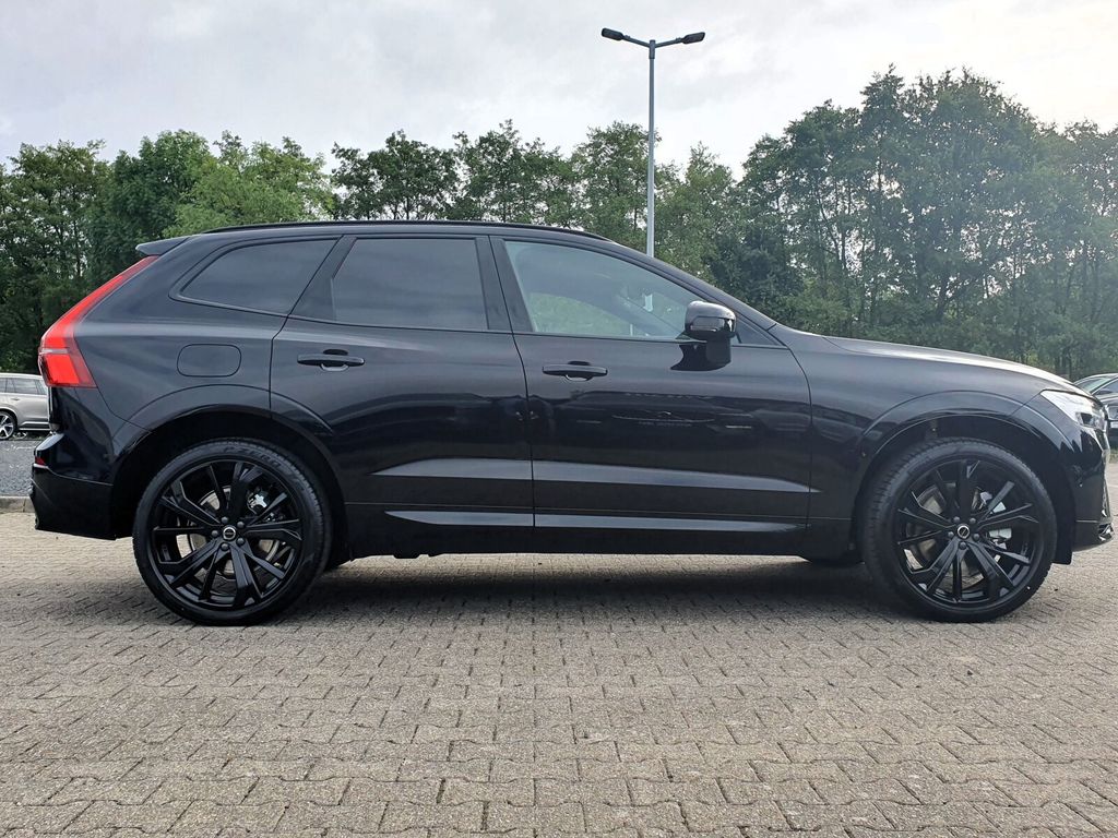 Volvo XC60 2025