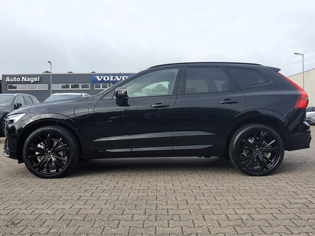 Volvo XC60 2025