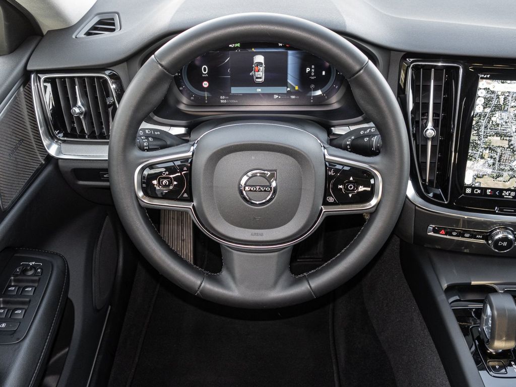 Volvo V60 Cross Country 2023