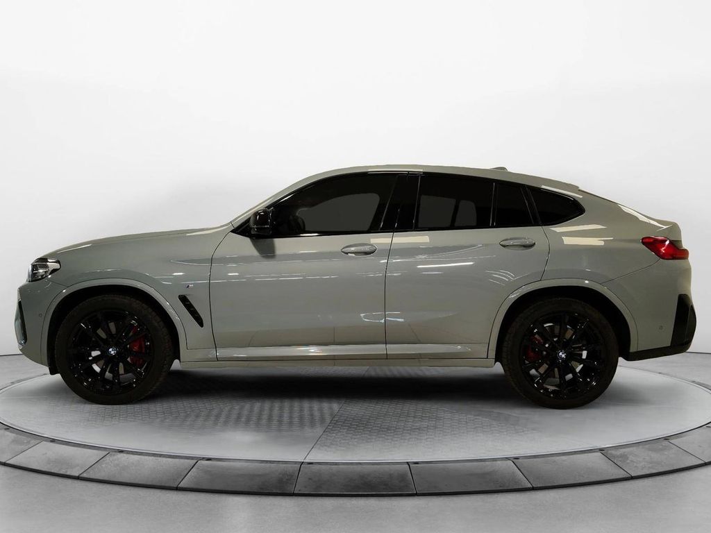 BMW X4 2023