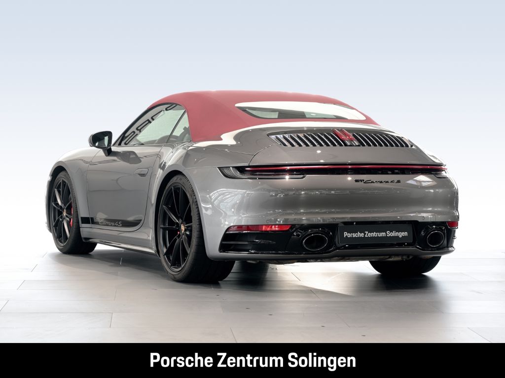 Porsche 992 2022