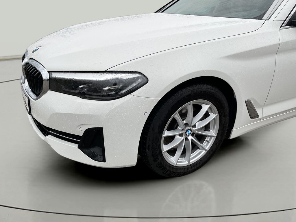 BMW 520 2022