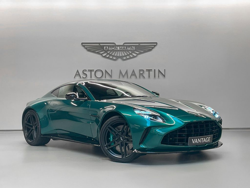 Aston Martin V8 Vantage 2025