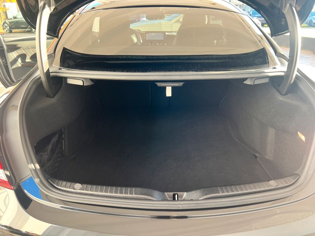 Mercedes-Benz C 220 2024