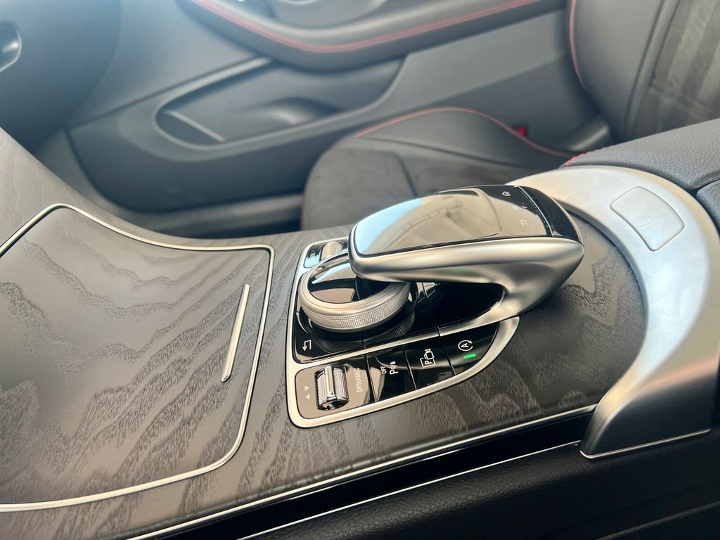 Mercedes-Benz C 220 2024