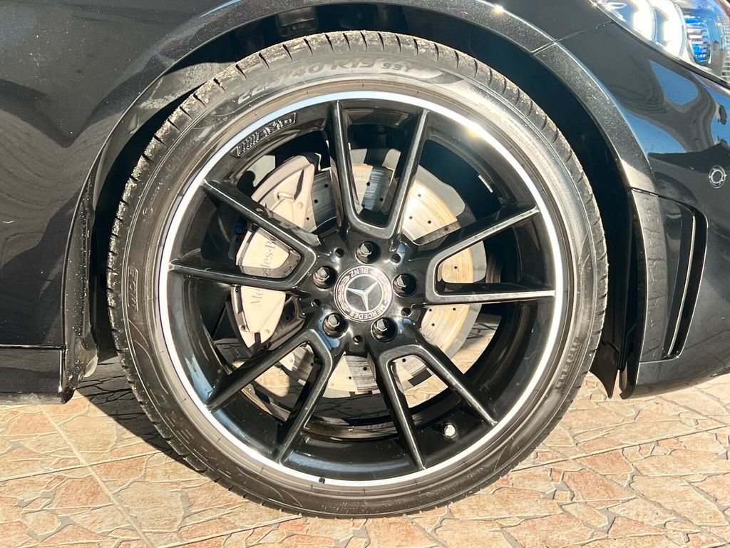 Mercedes-Benz C 220 2024