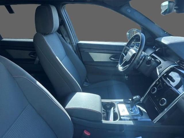 Land Rover Discovery 2021