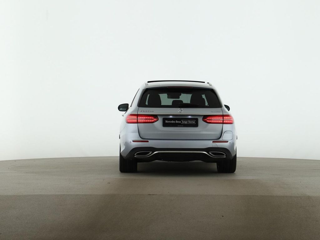 Mercedes-Benz E 300 2020