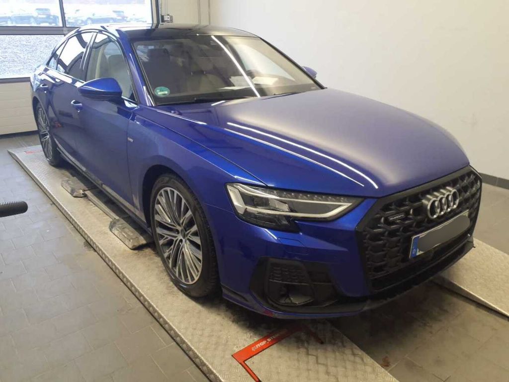 Audi A8 2023