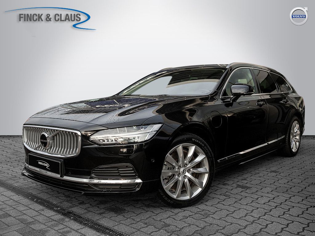Volvo V90 2025