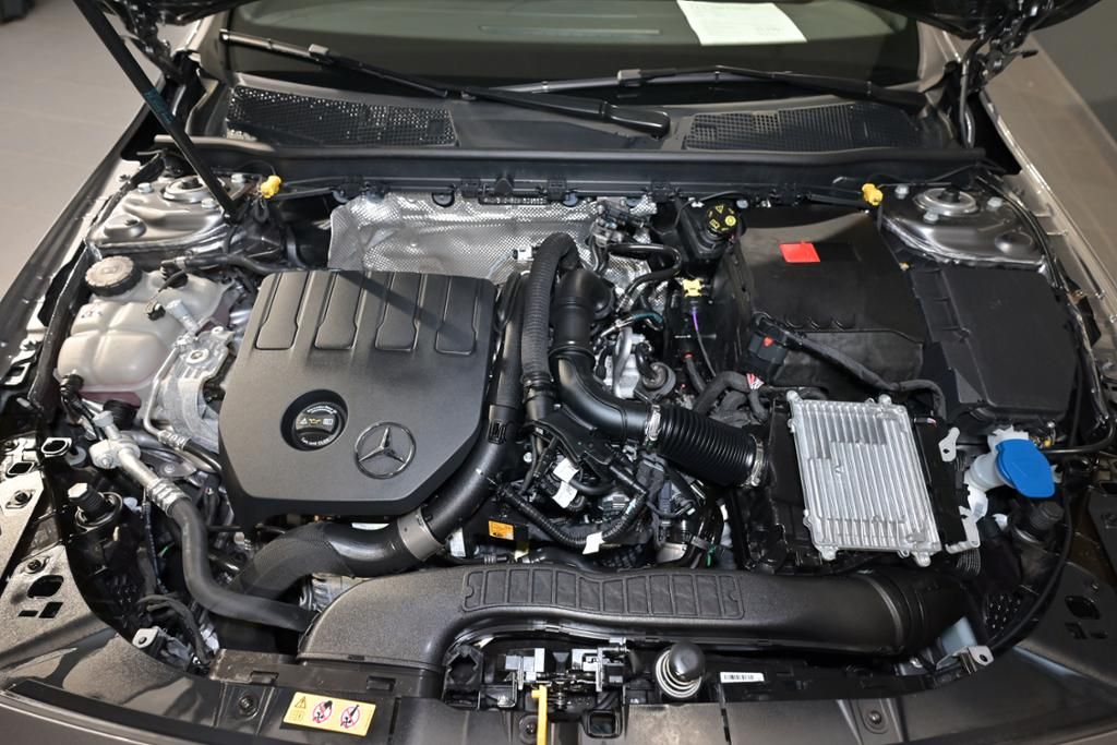 Mercedes-Benz CLA 200 2024