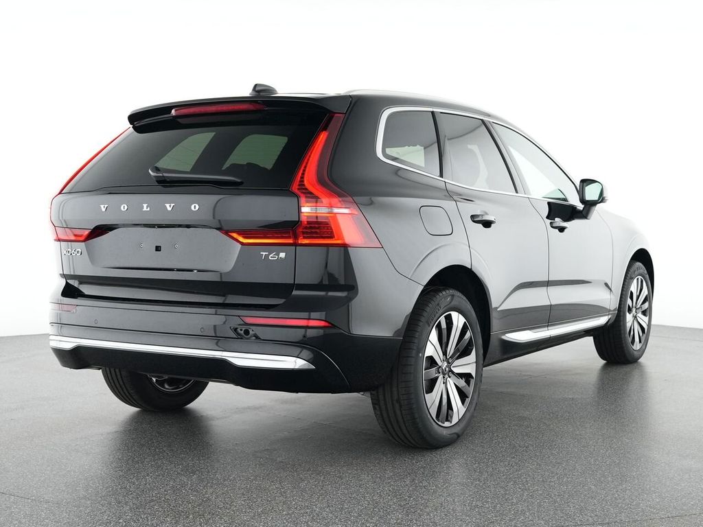Volvo XC60 2025