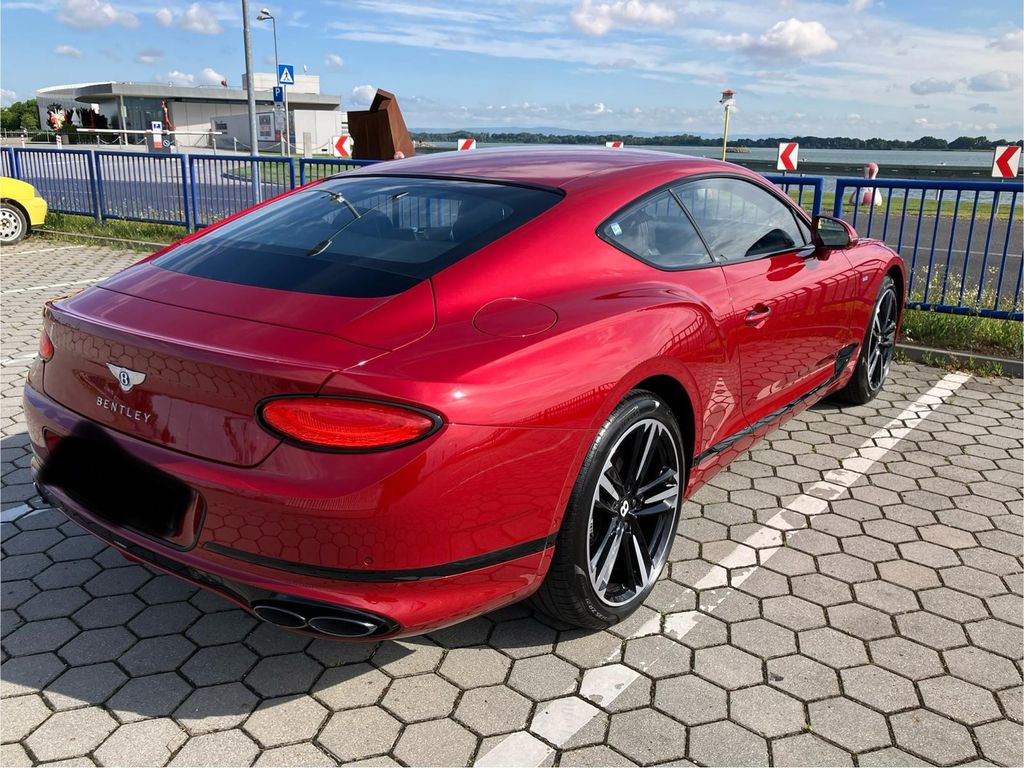 Bentley Continental GT 2021