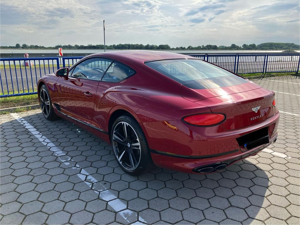 Bentley Continental GT 2021