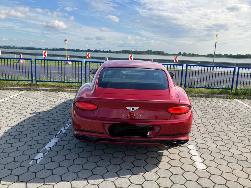 Bentley Continental GT 2021