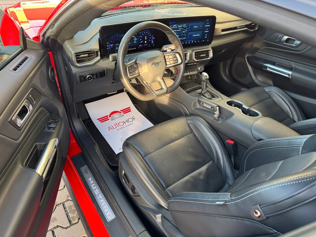 Ford Mustang 2025