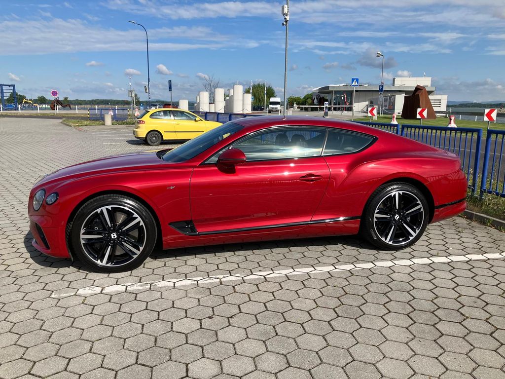 Bentley Continental GT 2021