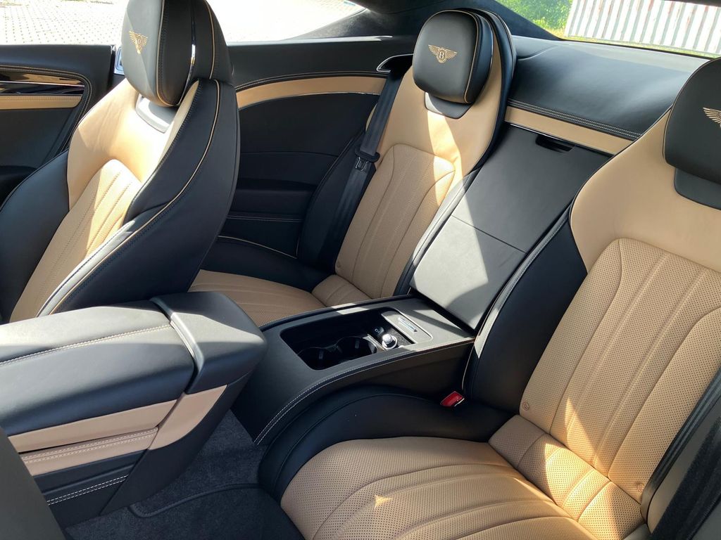 Bentley Continental GT 2021