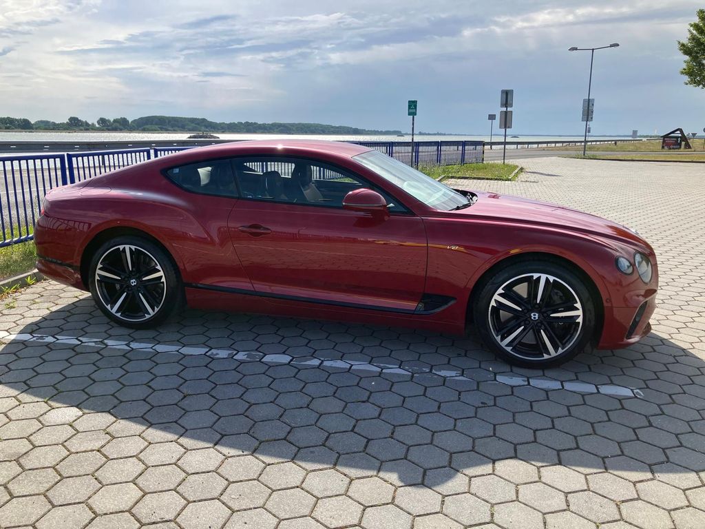 Bentley Continental GT 2021