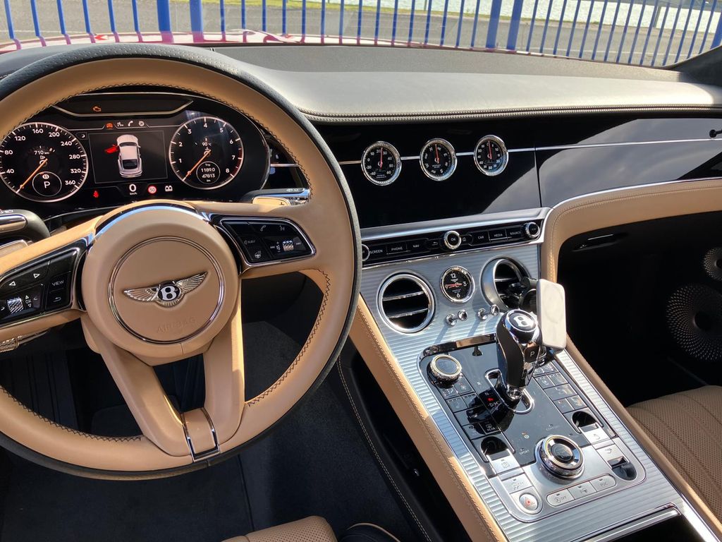 Bentley Continental GT 2021