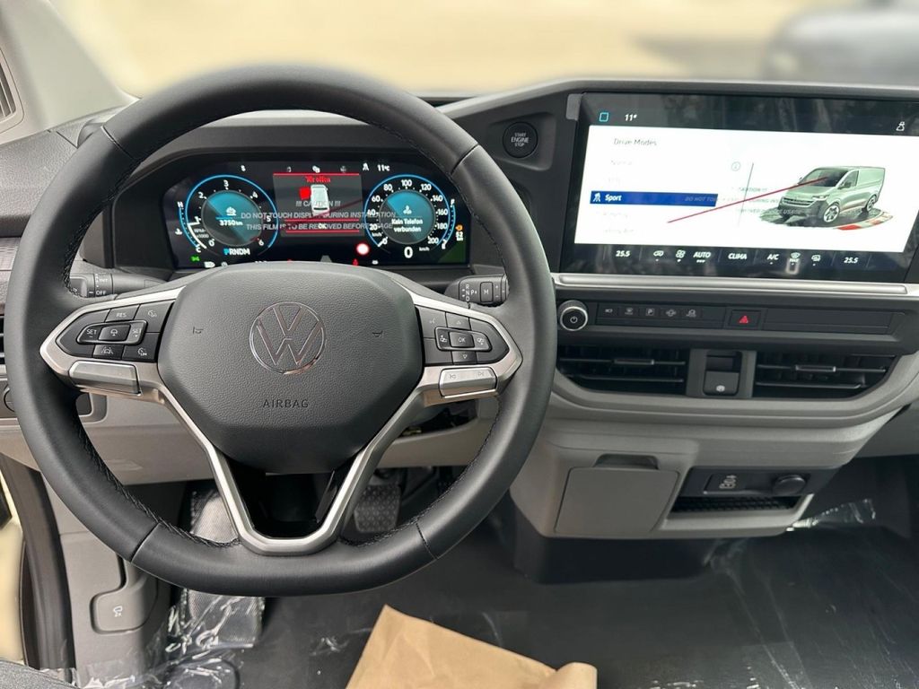 Volkswagen T7 Transporter