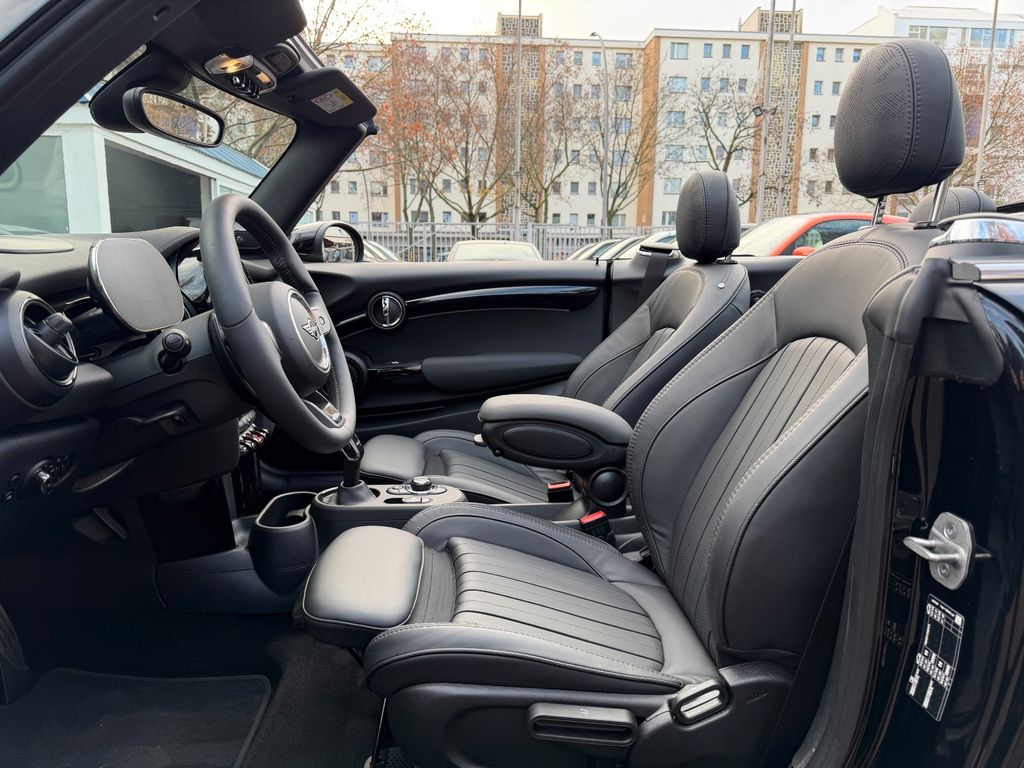 MINI John Cooper Works Cabrio 2023