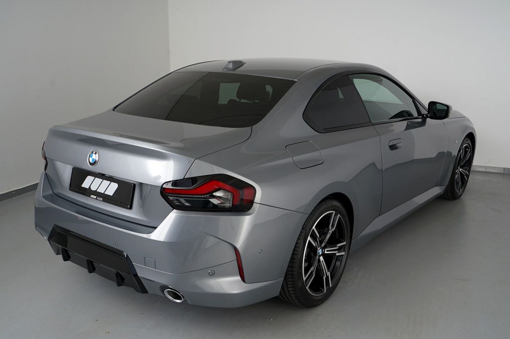 BMW 218 2024
