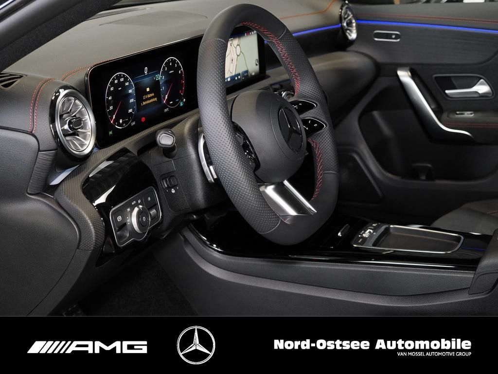 Mercedes-Benz CLA 200 2025