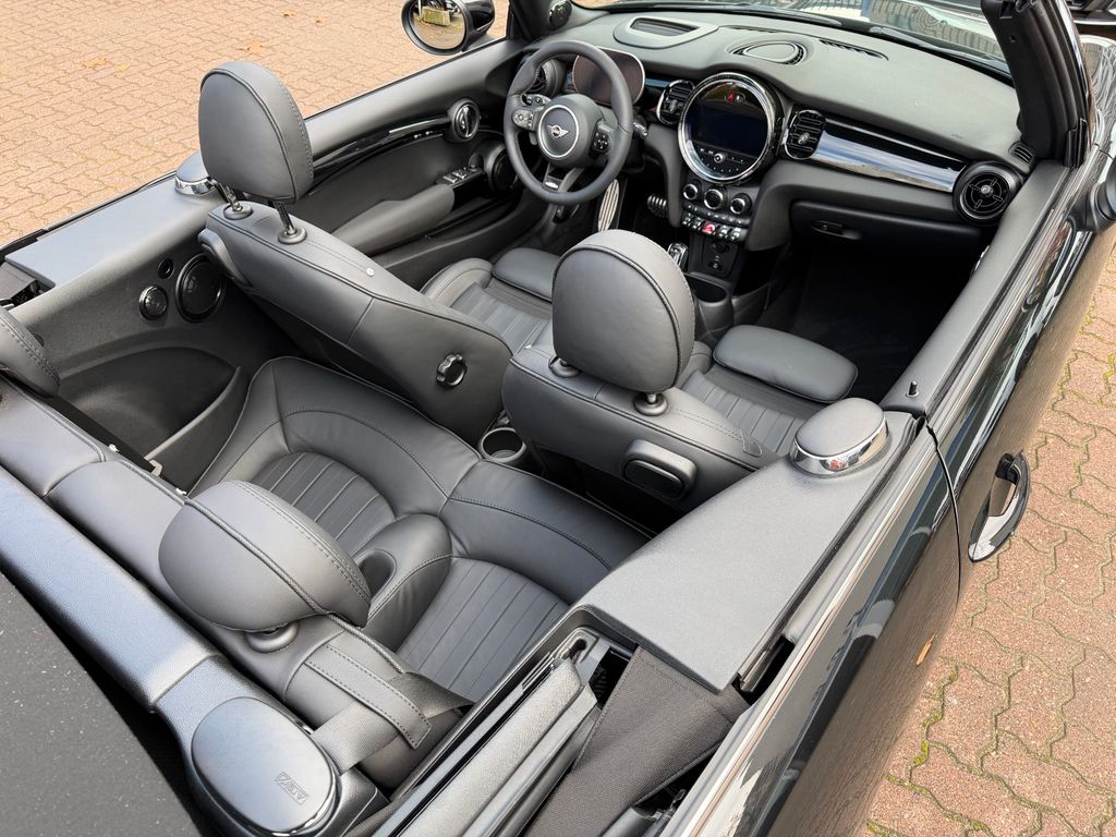 MINI John Cooper Works Cabrio 2023