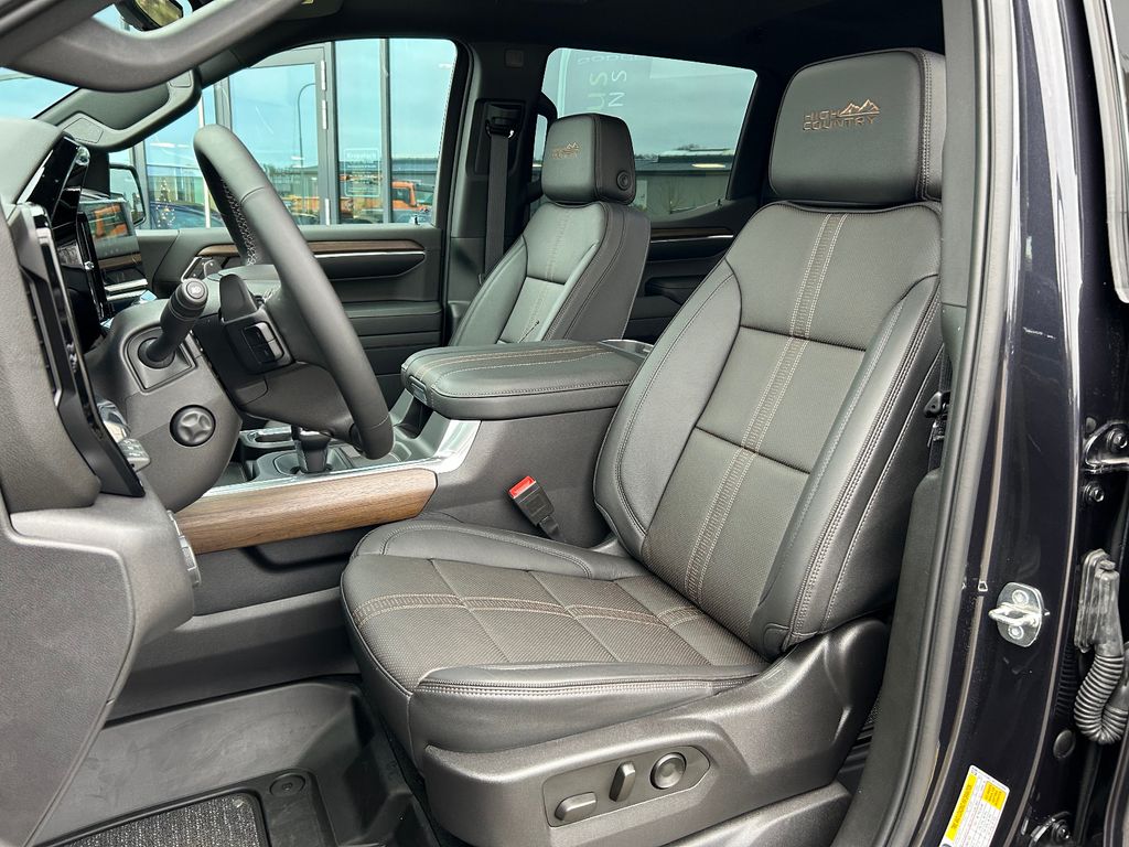 Chevrolet Silverado 2025