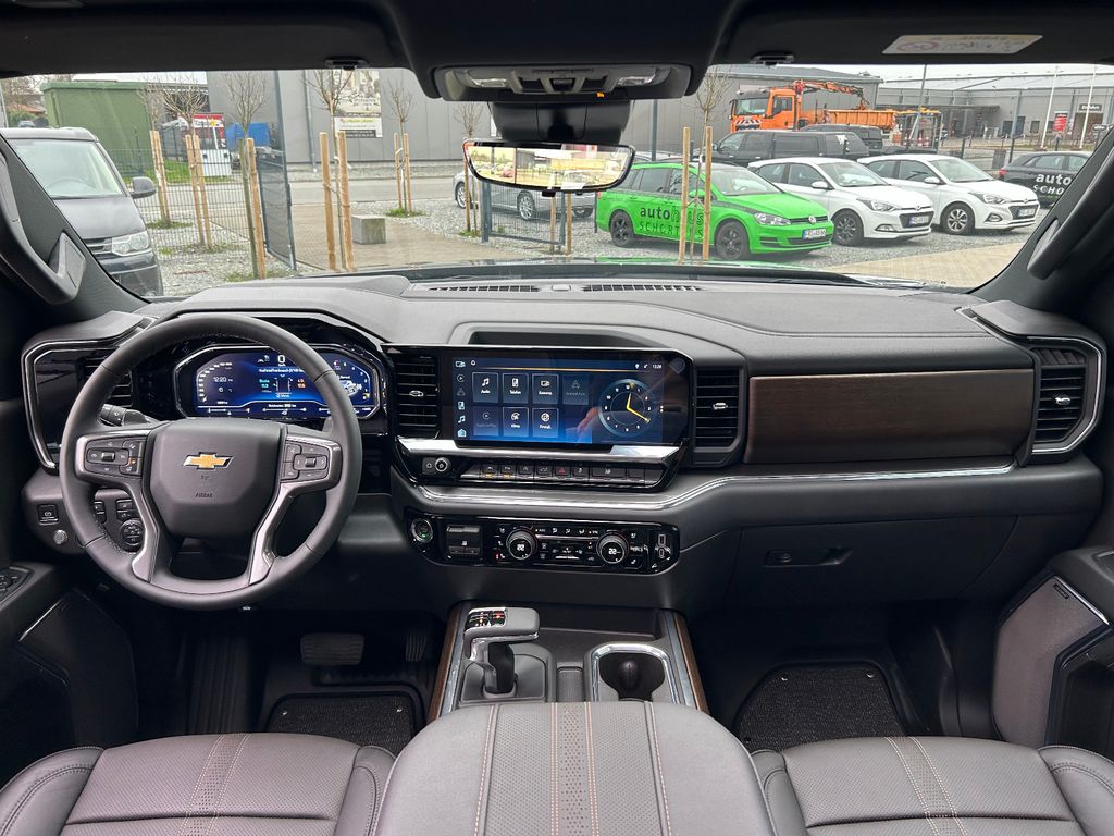 Chevrolet Silverado 2025