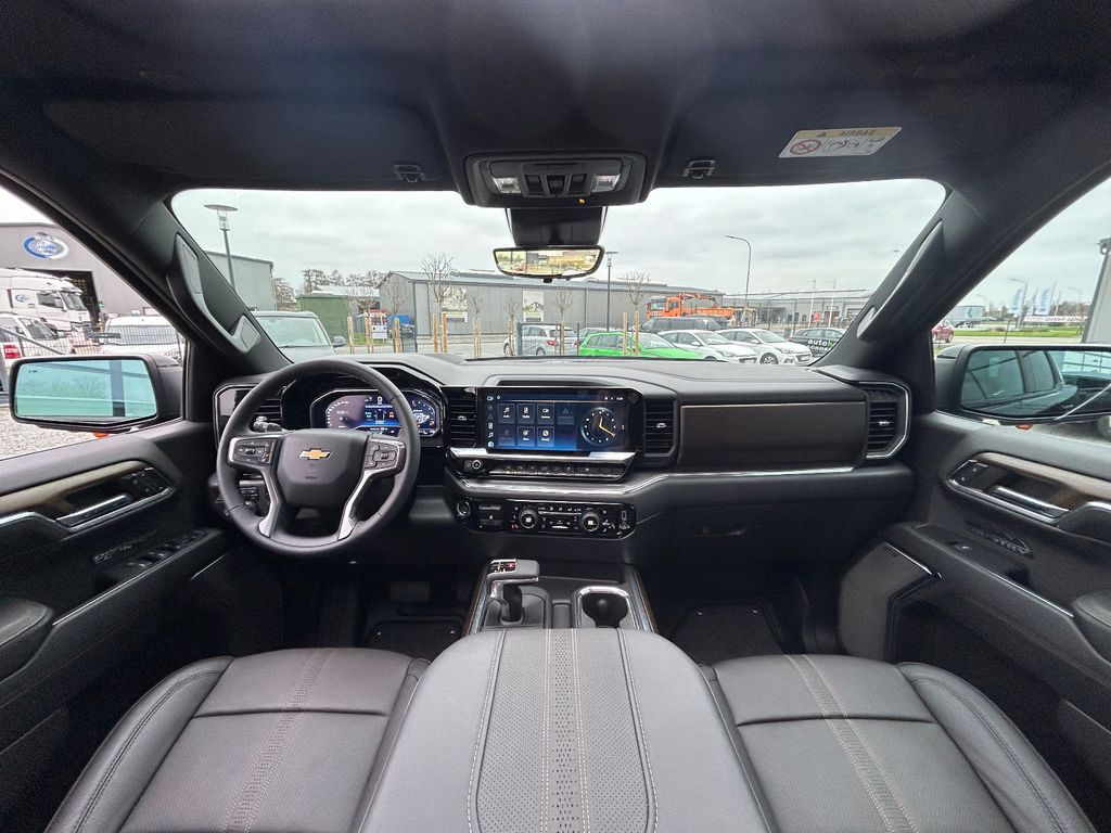 Chevrolet Silverado 2025