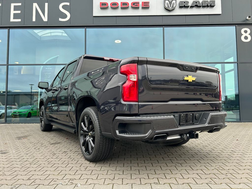 Chevrolet Silverado 2025