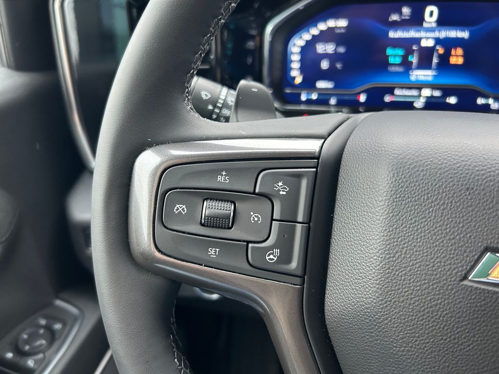 Chevrolet Silverado 2025