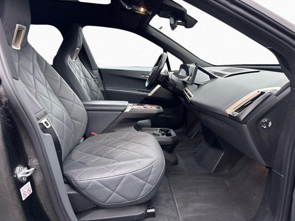 BMW iX 2023